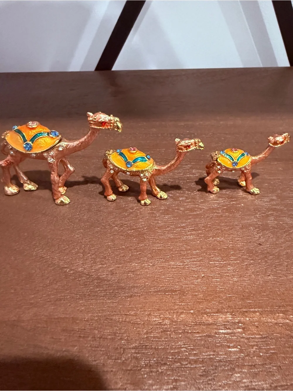 Decorative Camel Set - Orange and Gold